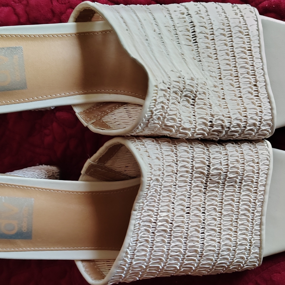 Women’s Cream Woven Sandals - Picture 1 of 5